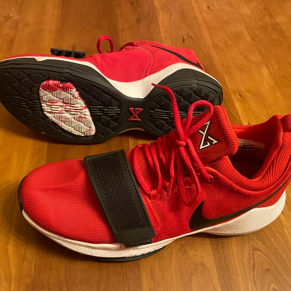 Nike Red and Black Sneakers with Modern Design